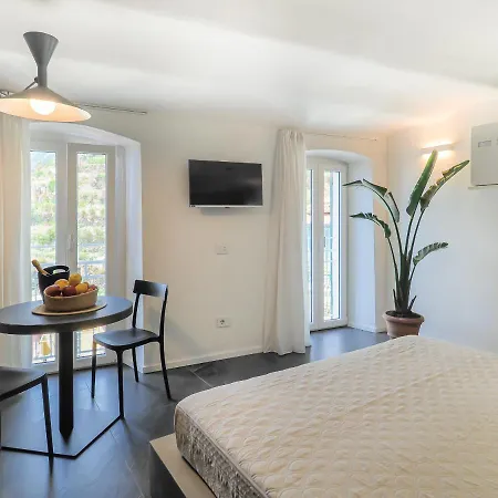 Apartman Dreamers Sea View - White And Manarola